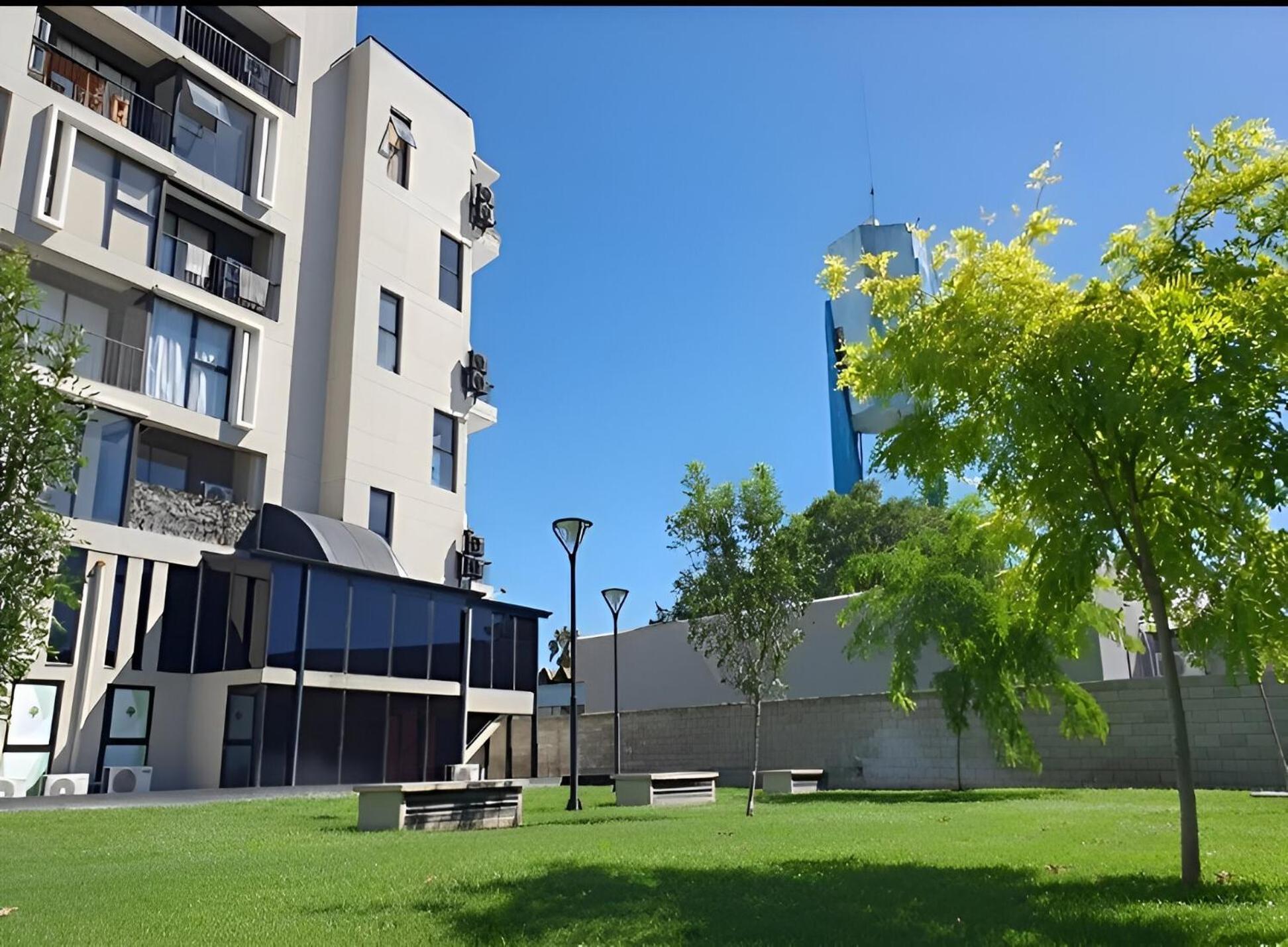 Escobar Rent & Cochera Cubierta Apartment